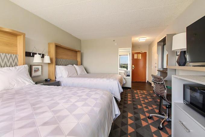 Holiday Inn Chicago Nw Crystal Lk Conv Ctr By Ihg Crystal Lake Eksteriør bilde