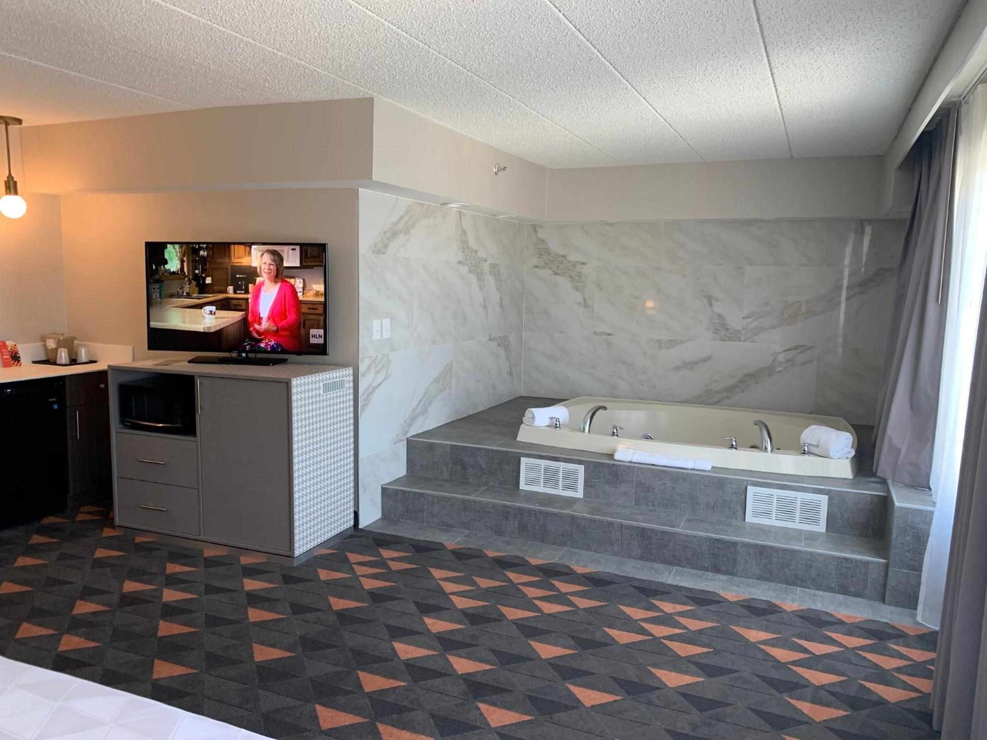 Holiday Inn Chicago Nw Crystal Lk Conv Ctr By Ihg Crystal Lake Eksteriør bilde